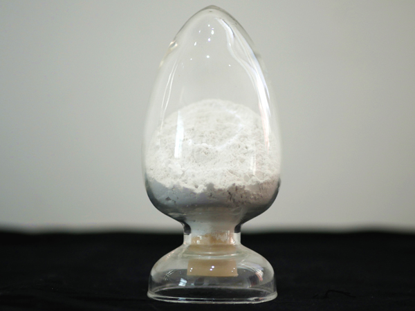 PVC塑(su)料除味粉(fěn)提貨中,改(gai)善原料異(yi)味，提高産(chǎn)品質